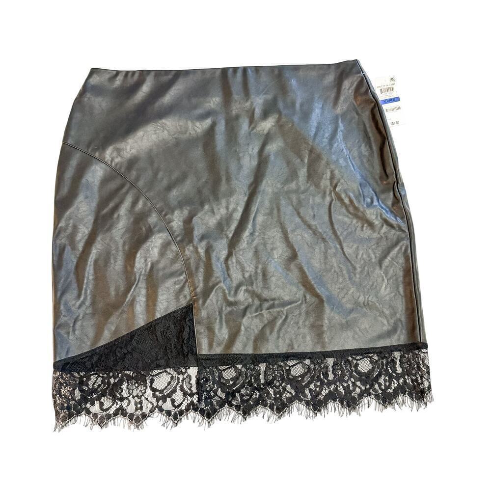 Bar III Pretty in Paint Lace Hem Assymetric Detail Pencil Skirt Size XL
